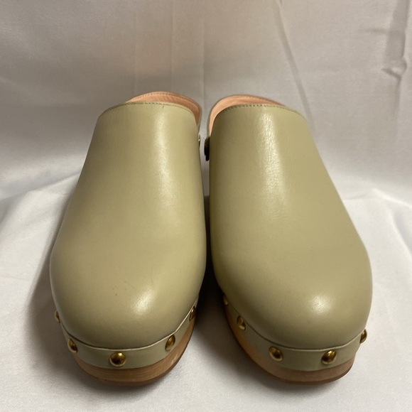 J. Crew Convertible Leather Studded Clogs Sage Green Size 9 - Picture 3 of 7